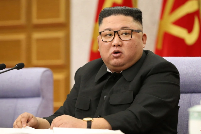 Ким Чен Ын не появляется на публике уже 35 дней